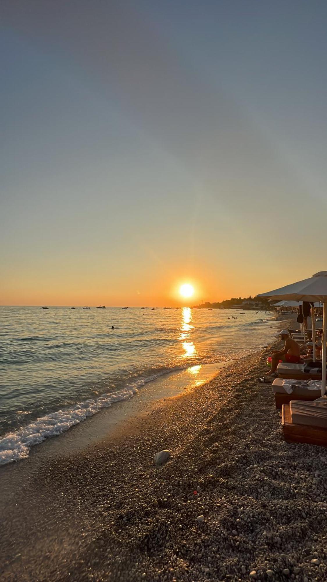 Hotel Jon Dhërmi Dış mekan fotoğraf