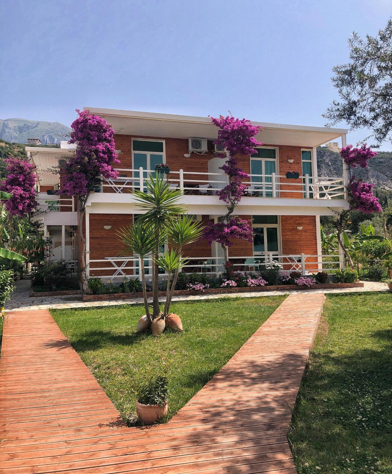 Hotel Jon Dhërmi Dış mekan fotoğraf